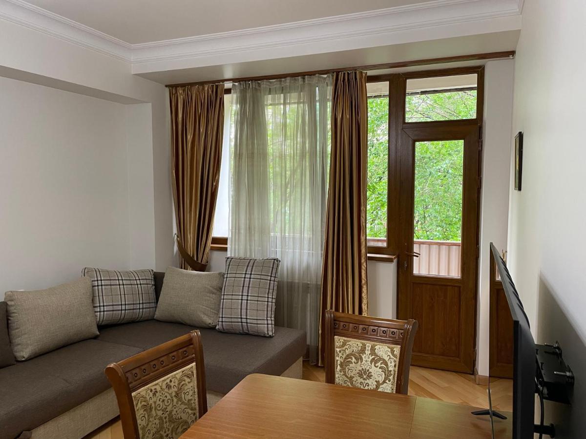 Apartment In City Center Erivan Dış mekan fotoğraf